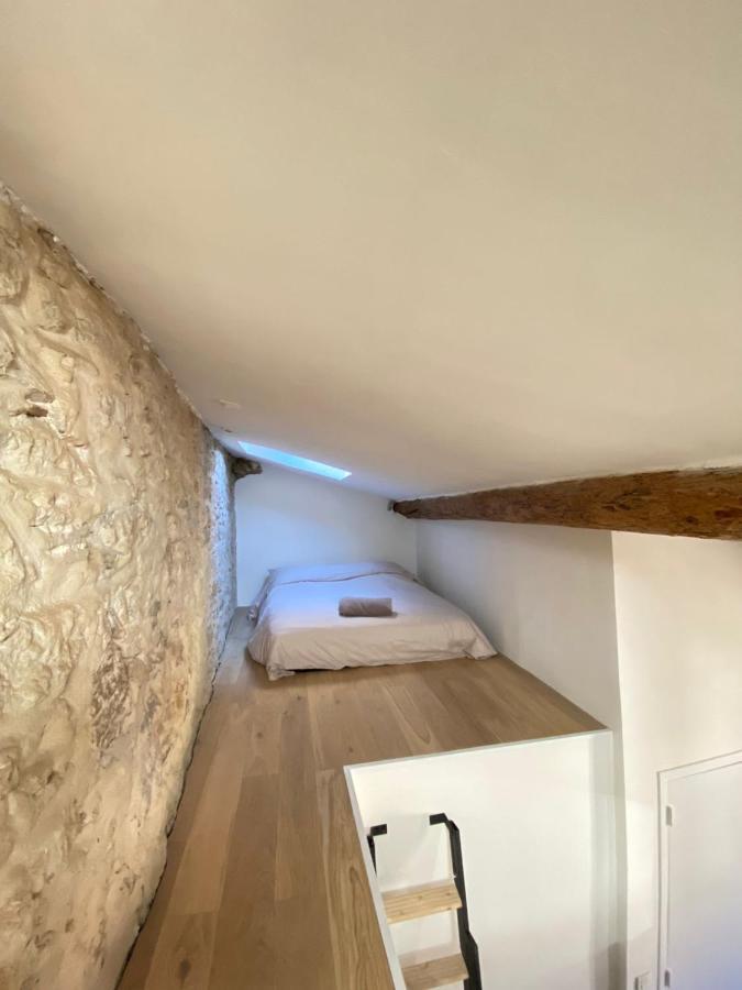 Apartment With Mediterranean Charm In The Heart Of The Provencal Market Antibes Exterior photo